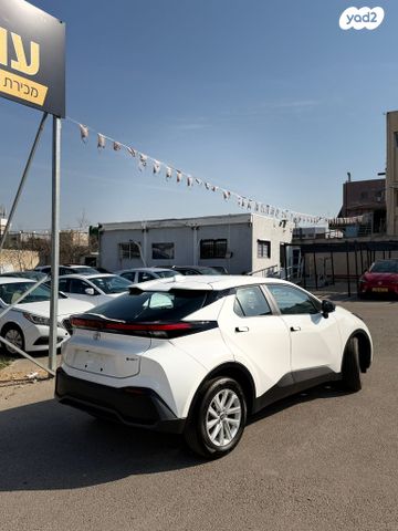 טויוטה C-HR