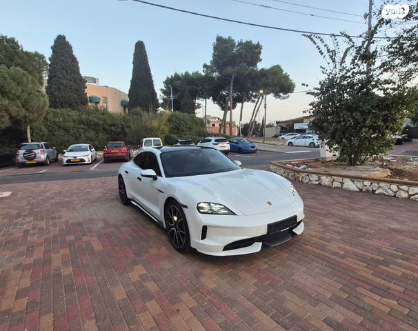 טייקן Performance חשמלי אוט׳ 5 מק (435 כ״ס)