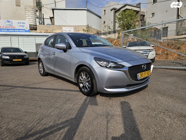 מודעת רכב מאזדה 2