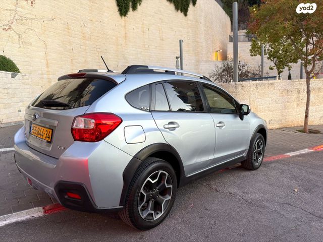 מודעת רכב סובארו XV