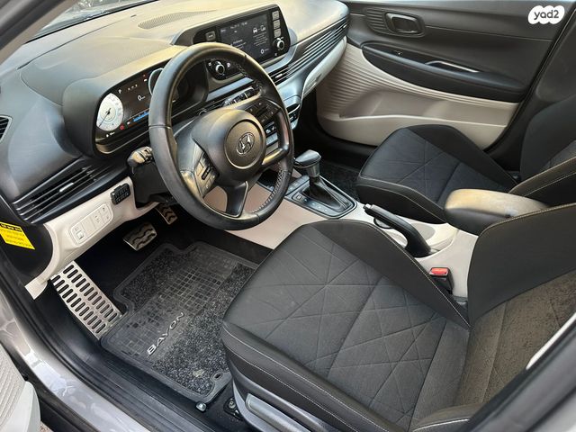 יונדאי באיון