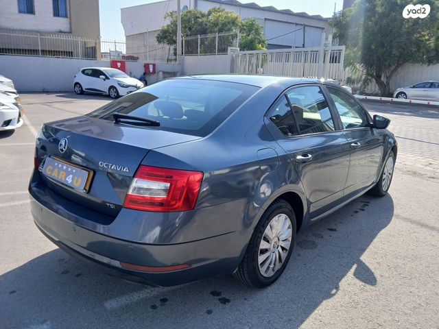 סקודה אוקטביה