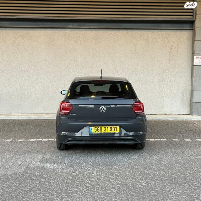 פולקסווגן פולו 