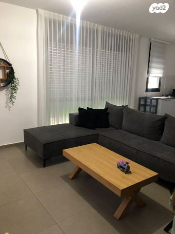 דירה, שדרות בן גוריון 13, פסגות אפק, ראש העין