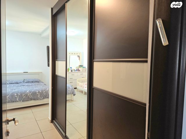 דירה, אפרים קישון 6, חתני פרס ישראל, באר יעקב