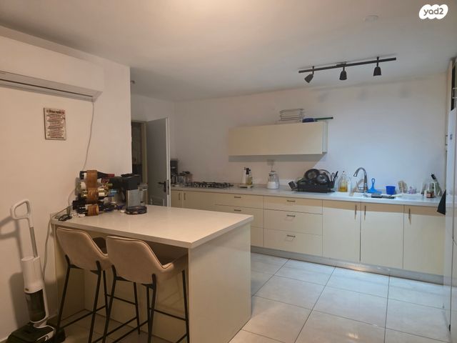 דירה, המעפילים 5, רובע ב', אשדוד