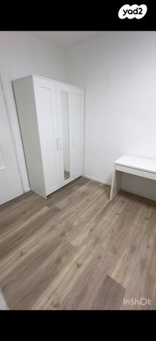 דירה, אביר יעקב 18, גבעת כצנלסון, נהריה