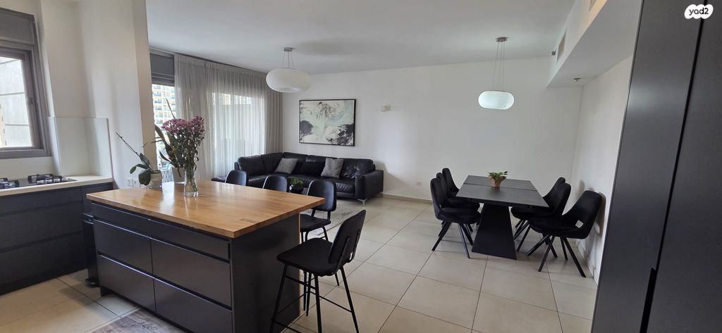 יצחק רבין 14