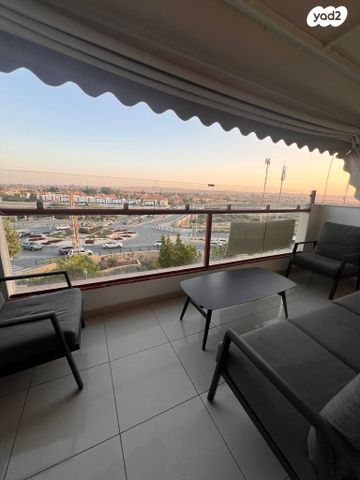 דירה, פיארברג 9, נווה זאב, נאות אילן, באר שבע