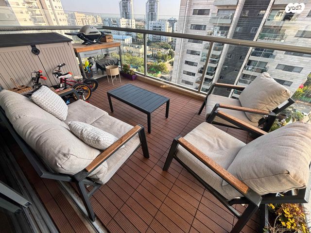 דירה, המשוט 11, נאות רבין, יבנה