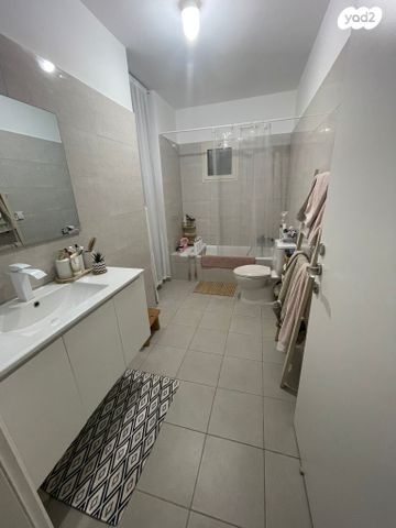 דירה, סא"ל עמנואל מורנו 12, השחר, דימונה