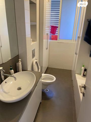 גג/ פנטהאוז, הסנה 5, יד לבנים, רמת גן