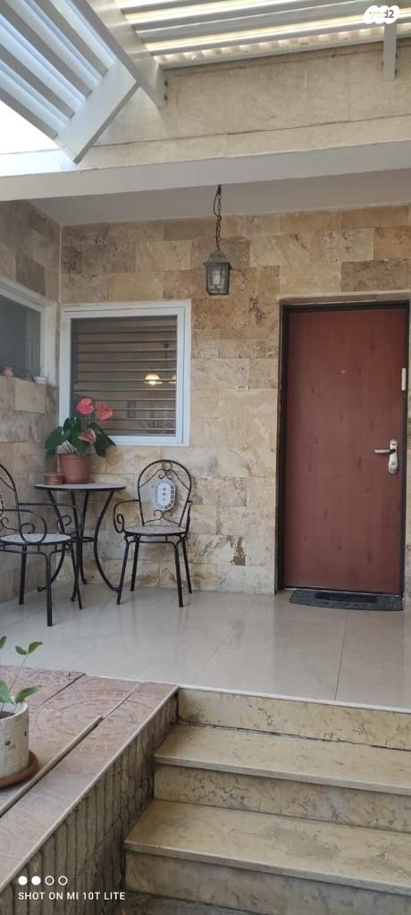 בית פרטי/ קוטג', הפרדס 44, הפרחים, קרית גת