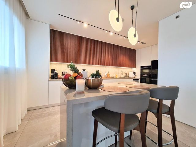 דירה, יוסף לפיד 3, גלי הים, נתניה