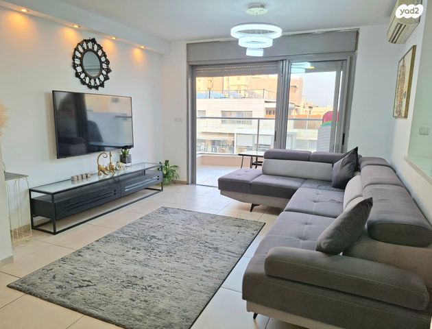 אפרים קישון 6