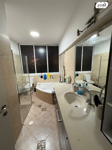 דירה, כצנלסון 20, שבענה, אזור