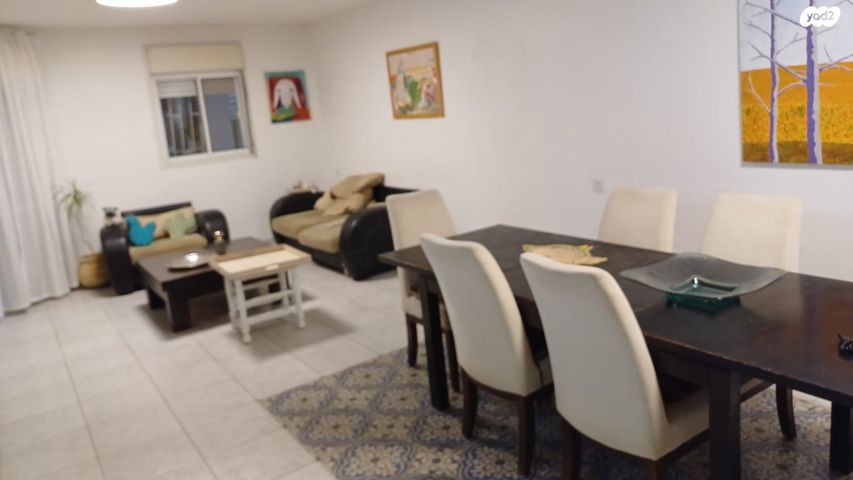 דירת גן, חרצית 7, הפרחים, מודיעין מכבים רעות