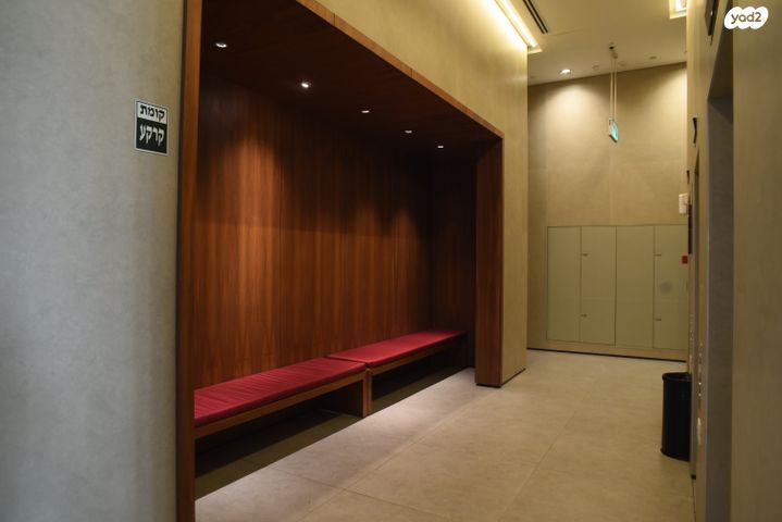 גג/ פנטהאוז, גבים 2, האירוס, ראשון לציון