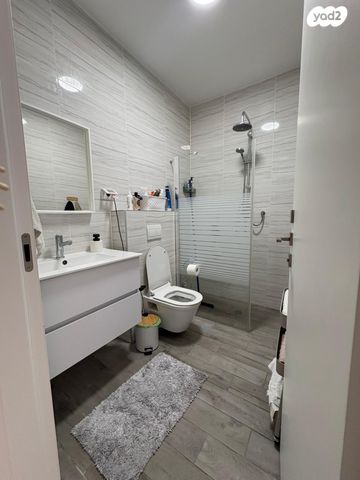 יצחק שמיר 21