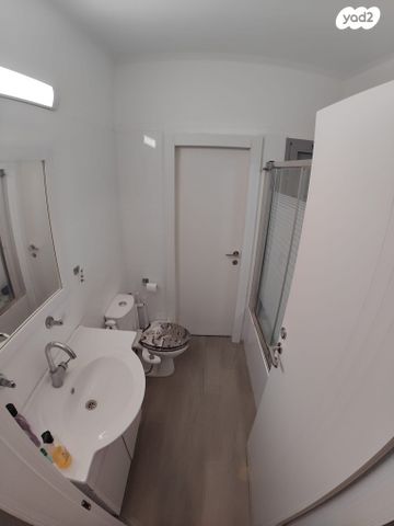 דירה, דרך הפארק 29, קרית השרון, נתניה