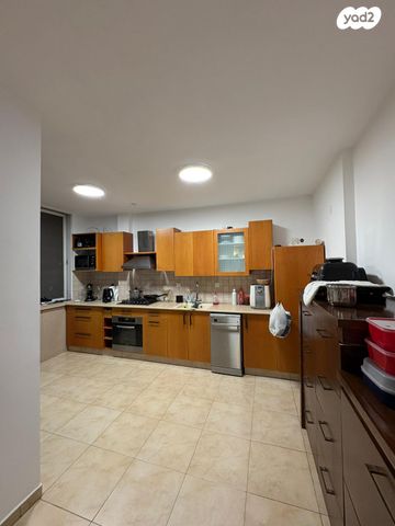 דירה, כצנלסון 20, שבענה, אזור