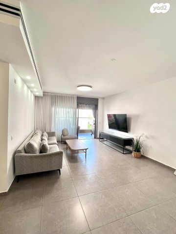 שדרות הרצל 40