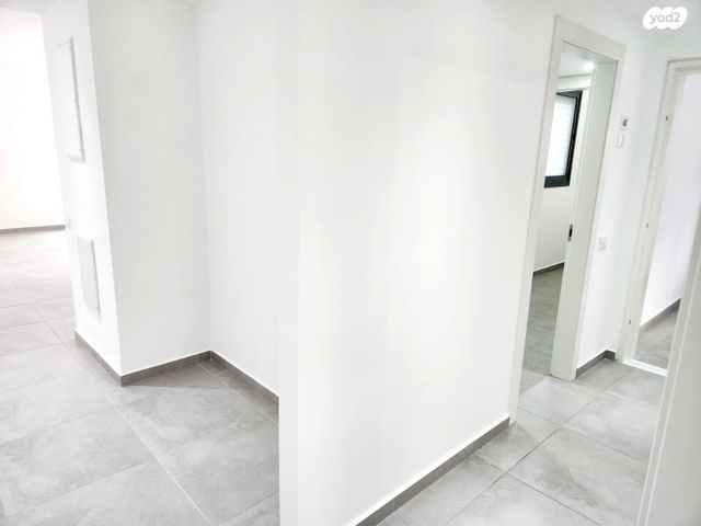 דירה, דבורה עומר 8, נאות שדה, רעננה