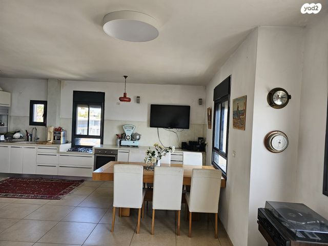 דירה, הצנחנים 1, קרית שמואל, טבריה