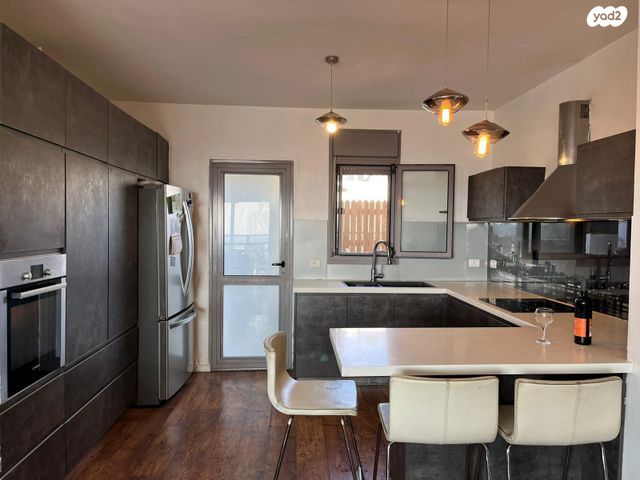 דופלקס, יפה נוף 707, כוכב יעקב, כוכב יעקב