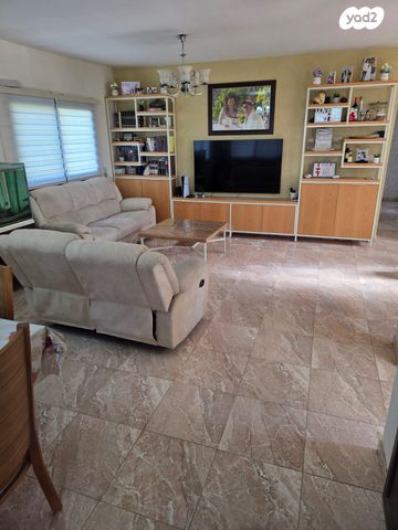 בית פרטי/ קוטג', כרכום 1, תלם, תלם