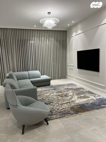 גג/ פנטהאוז, נתן יונתן 4, עיר ימים, נתניה