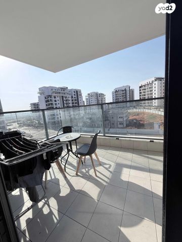 דירה, דגן 10, עמירם, פרדס חנה כרכור