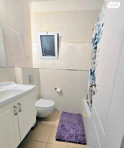 דירה, שמחה הולצברג 4, נאות שמיר, רמלה