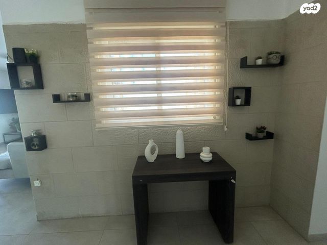 גג/ פנטהאוז, הרכס 4, נופי סלע, מעלה אדומים