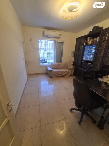 דירה, מנחם 5, הר שלום, בני ברק