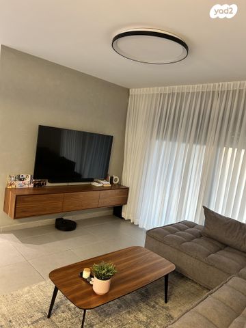 דירה, משה לוי 1, נאות שמיר, רמלה