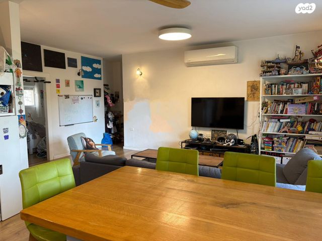 דירה, חיים נחמן ביאליק 13, בית הכרם, רמת בית הכרם, ירושלים