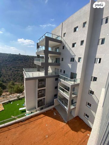 דירה, הערבה 14, גבעת טל, אלפי מנשה