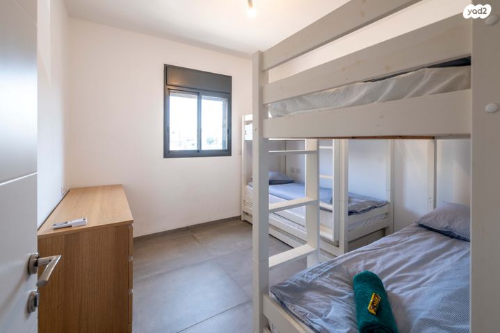 דו משפחתי, טופז 17, רובע 10 חן, קצרין