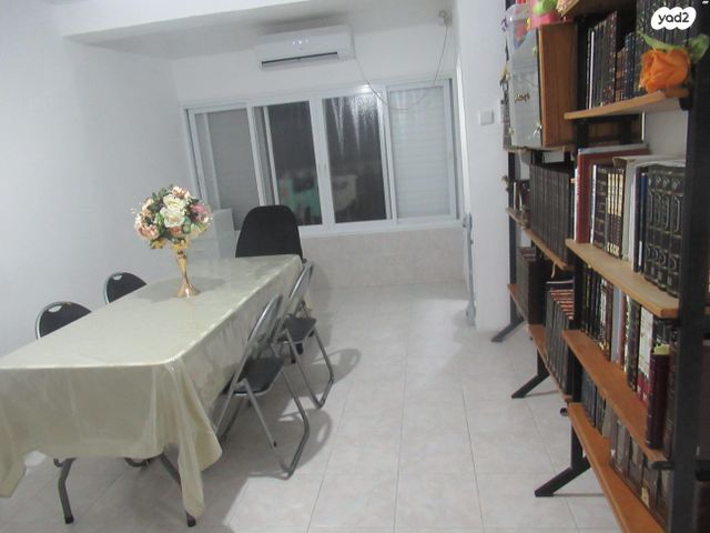 ז'בוטינסקי 14