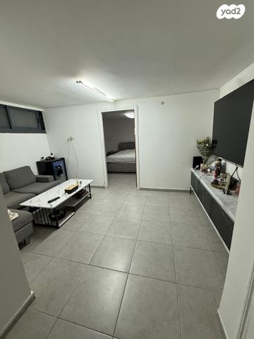 אהרון אהרונסון 27