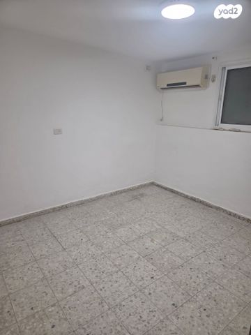 דירה, הרב שלמה לופס 14, נווה יוני נתניהו, עכו