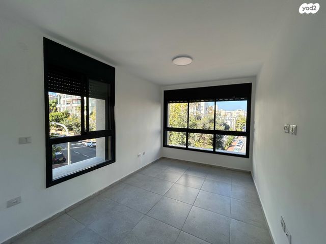 דירה, פנחס רוטנברג 70, נווה יהושע, ערמונים, רמת גן