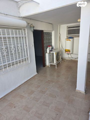 הכשרת היישוב 16