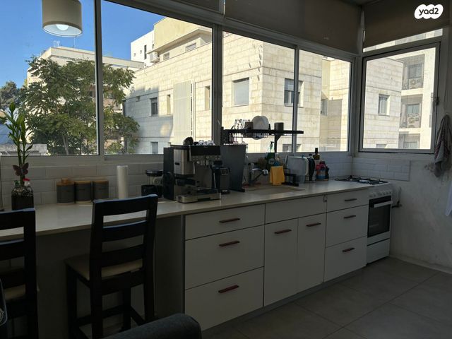 דירה, דרך אבא הלל 57, חרוזים, רמת גן