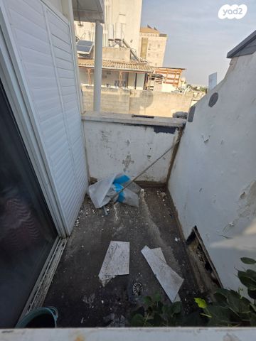 דירה, יהושע שטמפפר 96, תקומה / קרית חזני, פתח תקווה