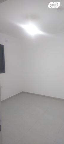 דירה, גולדה מאיר 24, פסגות אפק, ראש העין