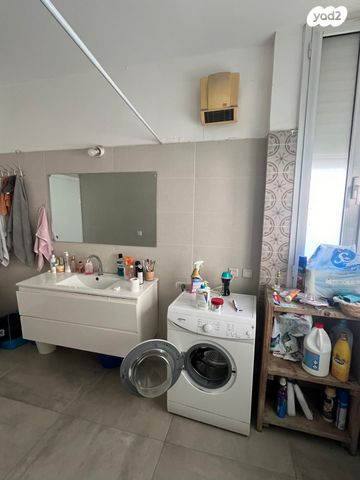 דירה, דרך בן גוריון 123, שכונת הלל, רמת גן