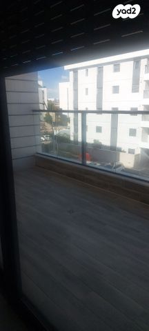 דירה, גולדה מאיר 24, פסגות אפק, ראש העין