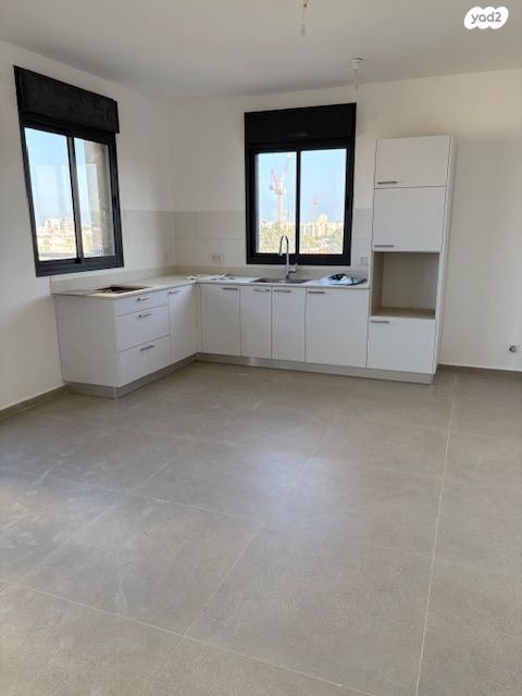 דירה, דניאל 3, ניצנה, בת ים